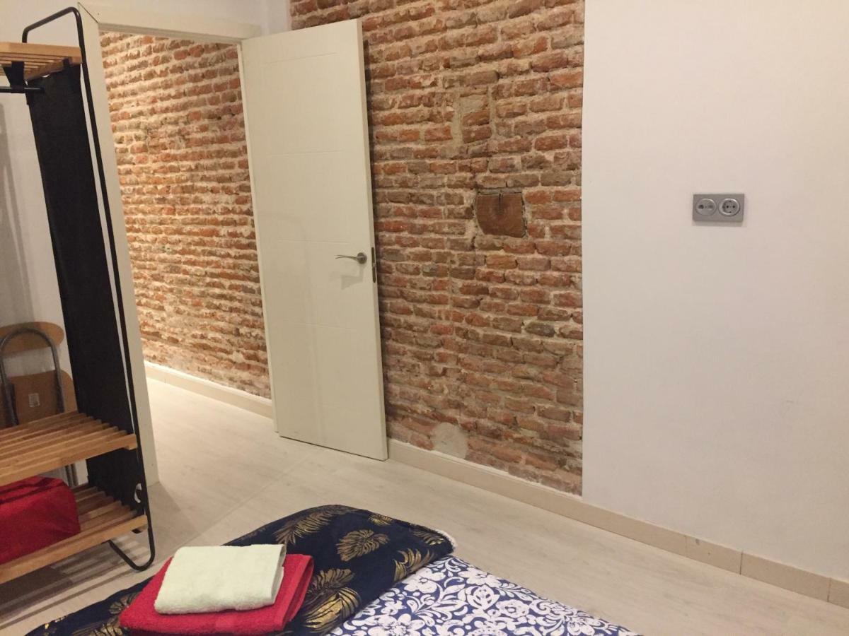 Apartamentos Carretas-Sol 2 Madrid Exterior photo